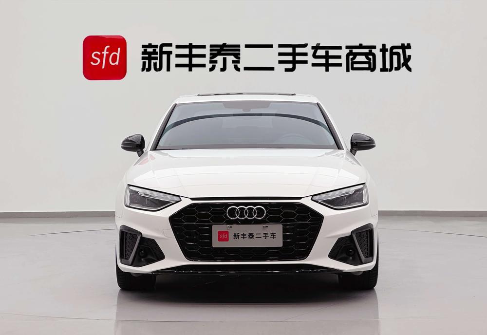Audi A4L 2022 40 TFSI Luxury Dynamic