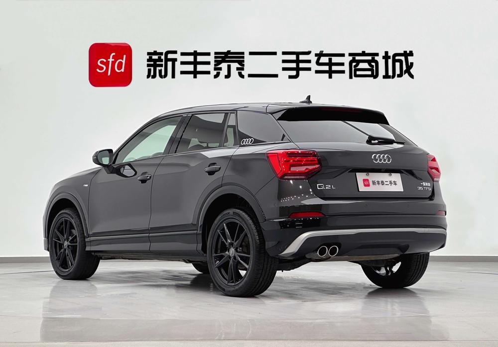 AUDI Q2L Модель 2020 года 35TFSI Fashion Dynamic