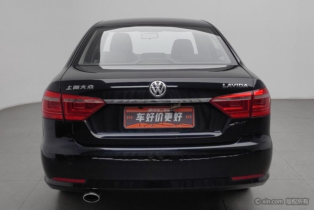 Volkswagen Lavida 2013 Classic Facelift 1.6L Manual Style
