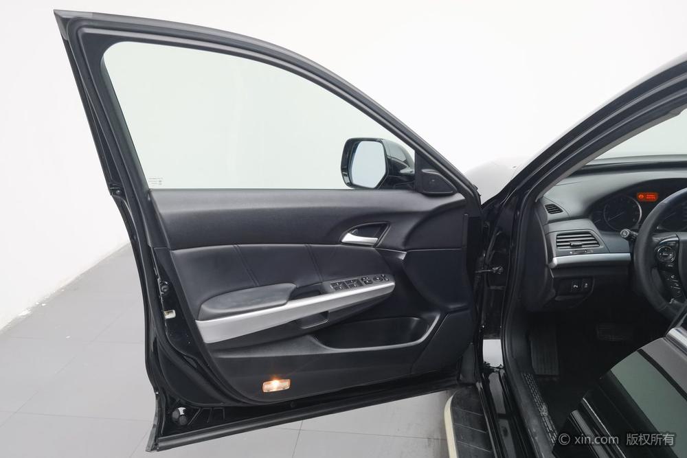 Honda Crosstour 2014 модификация 2.4L Deluxe Edition – фото 22