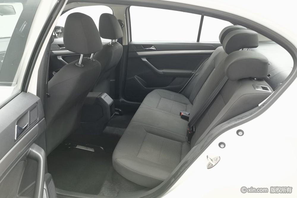 Volkswagen Lavida 2017 модификация 1.6L Manual Fashion edition – фото 20